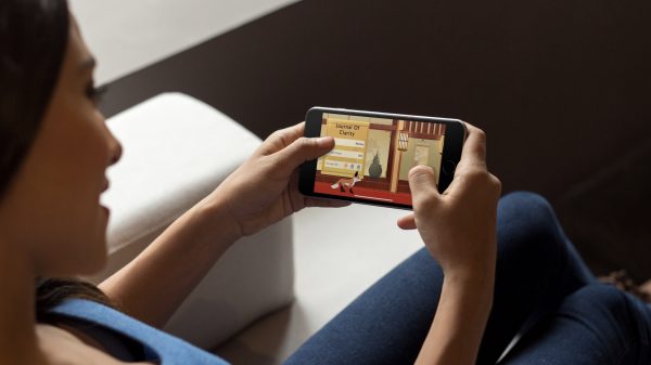 Louis Vuitton's NFT Game Amasses More Than Two Million Downloads -  BlockchainGamerBiz
